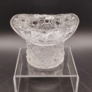 Daisy And Button Clear Glass Top Hat